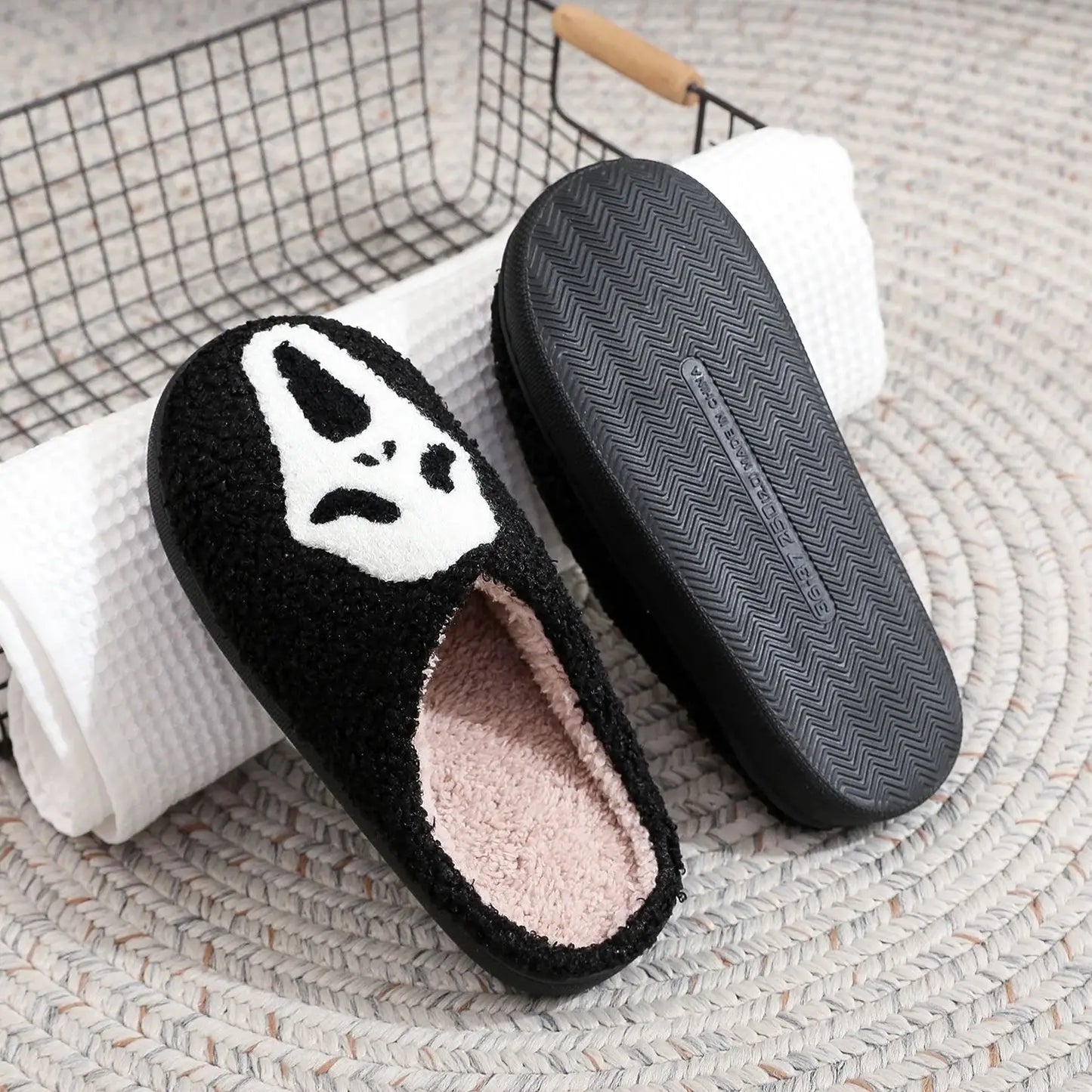 Spooky Slides - Skull Scream Halloween Themed Slides